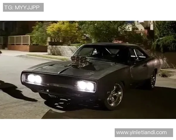 《姆巴佩：足球场上的速度与激情，见证未来传奇的崛起》